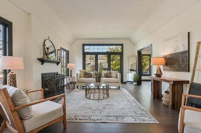 Staging-3530 Altamont Way