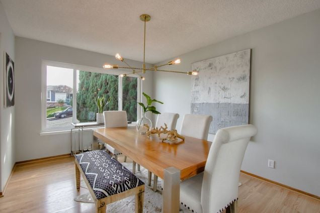 Staging- 3210 Melendy Dr, San Carlos