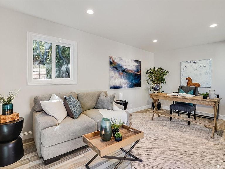 Staging-62 Parker. Atherton